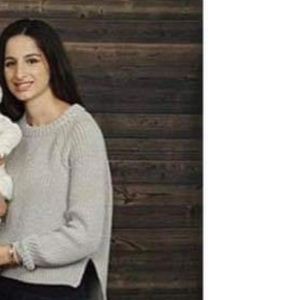 Meet your Posher, Mona